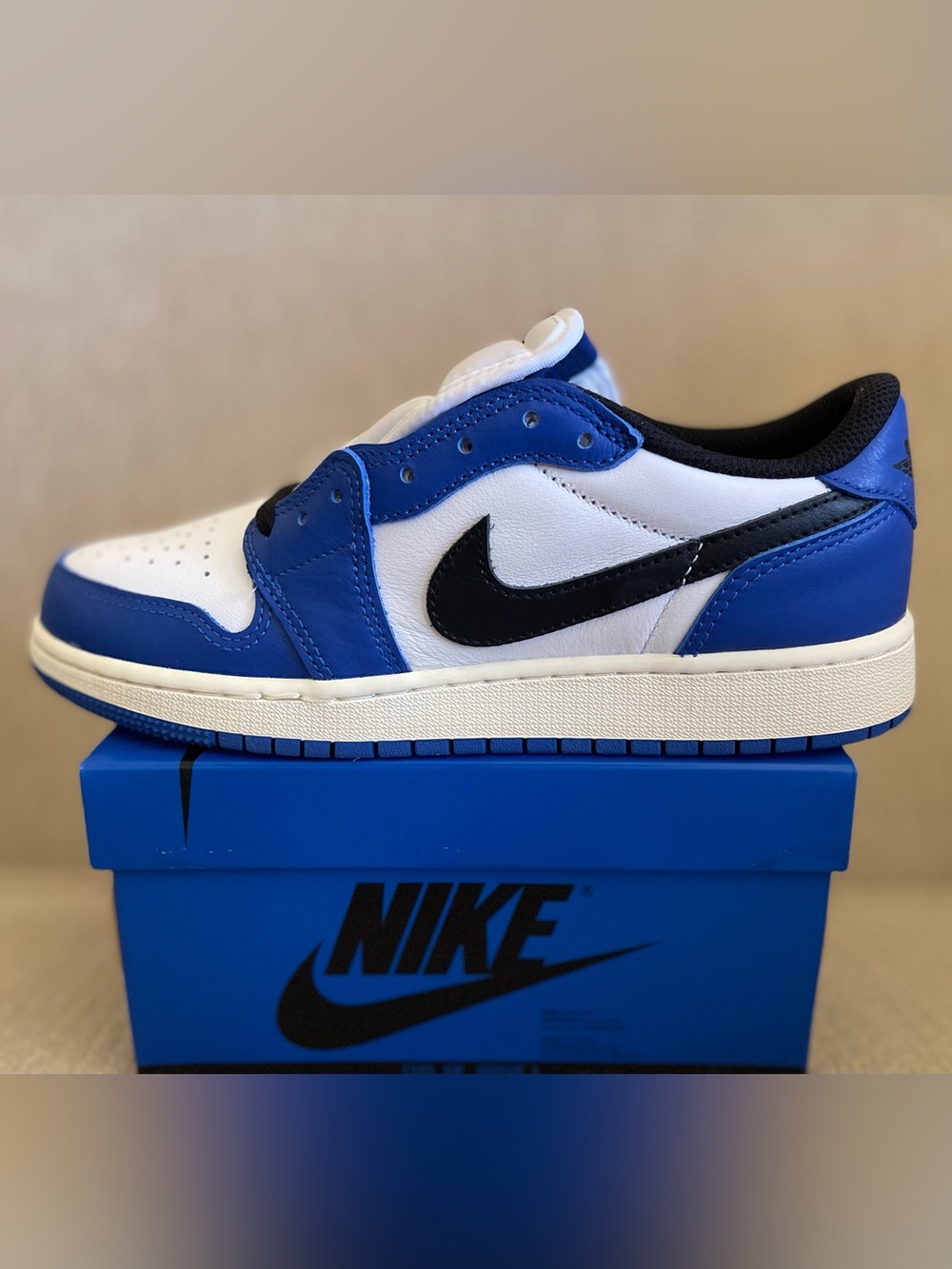 Size 7Y / 8.5 Women - Air Jordan 1 Retro Low OG White Game Royal CZ0858-140 NEW
